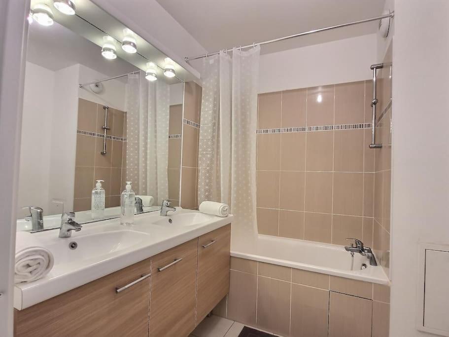 דירות שסי Casa Terracota *Paris*Disney*Val D'Europe* מראה חיצוני תמונה