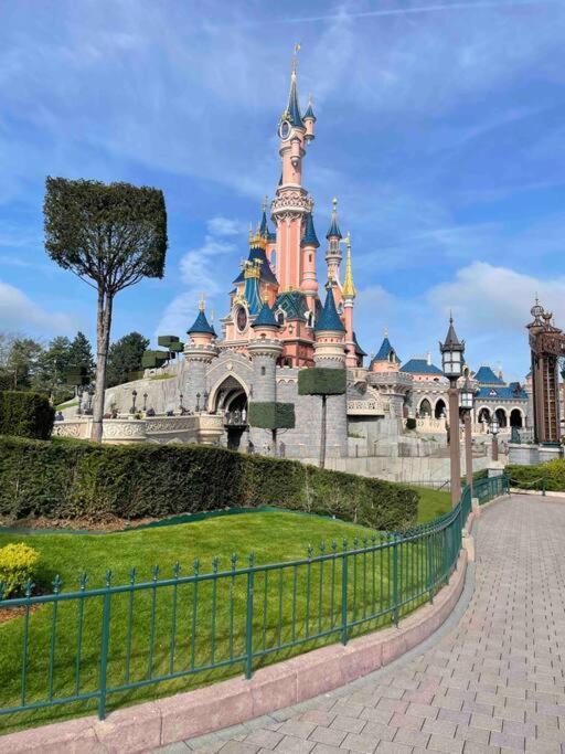 דירות שסי Casa Terracota *Paris*Disney*Val D'Europe* מראה חיצוני תמונה